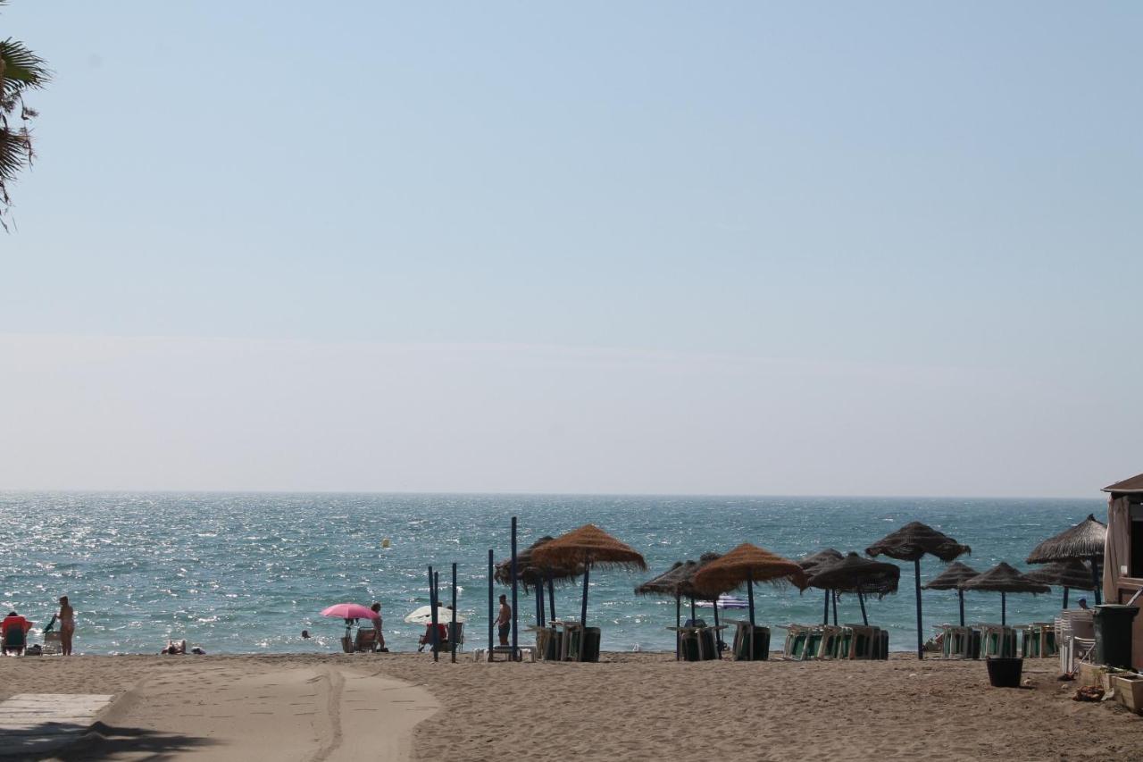 Junto Al Mar Lägenhet Málaga Exteriör bild