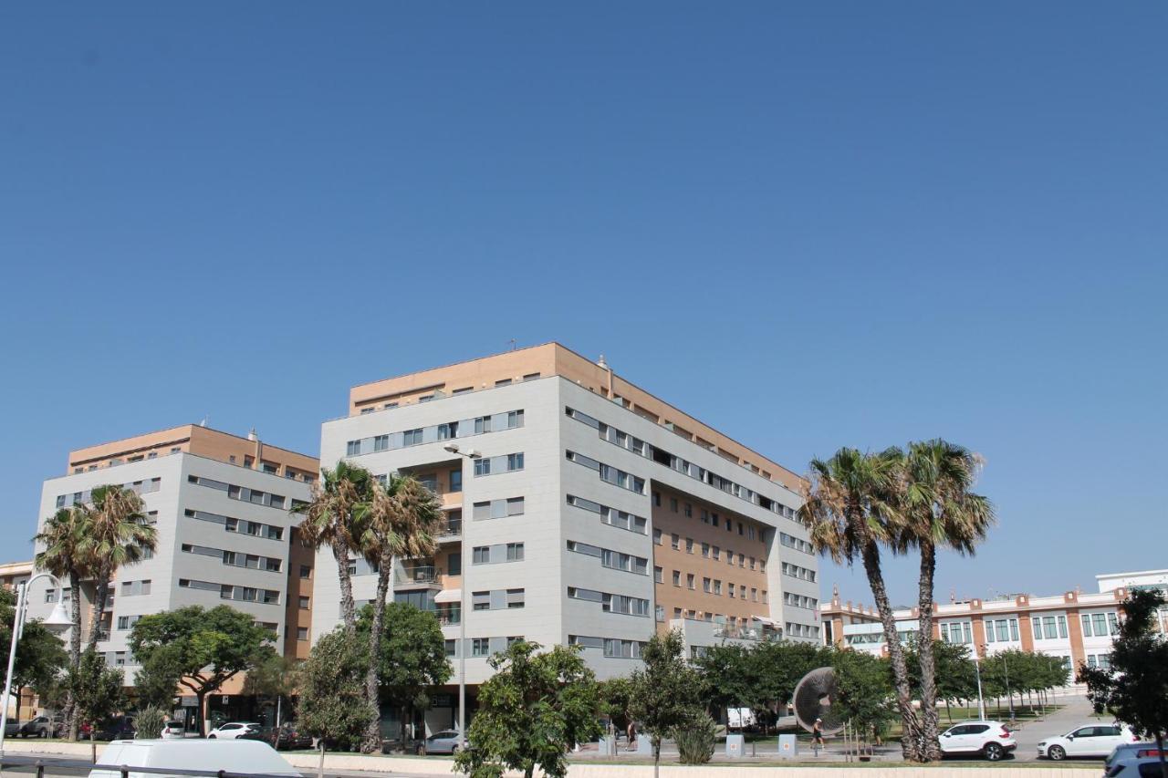 Junto Al Mar Lägenhet Málaga Exteriör bild