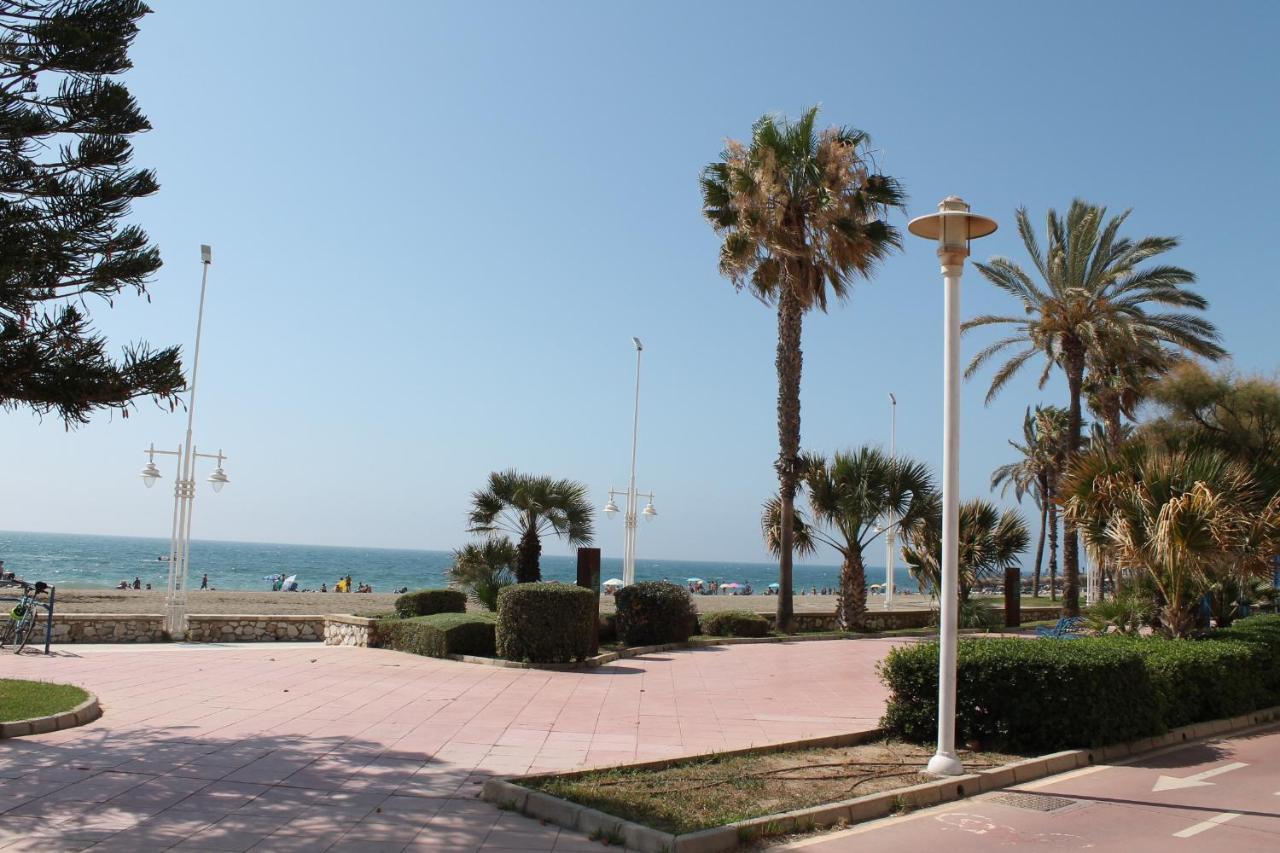 Junto Al Mar Lägenhet Málaga Exteriör bild